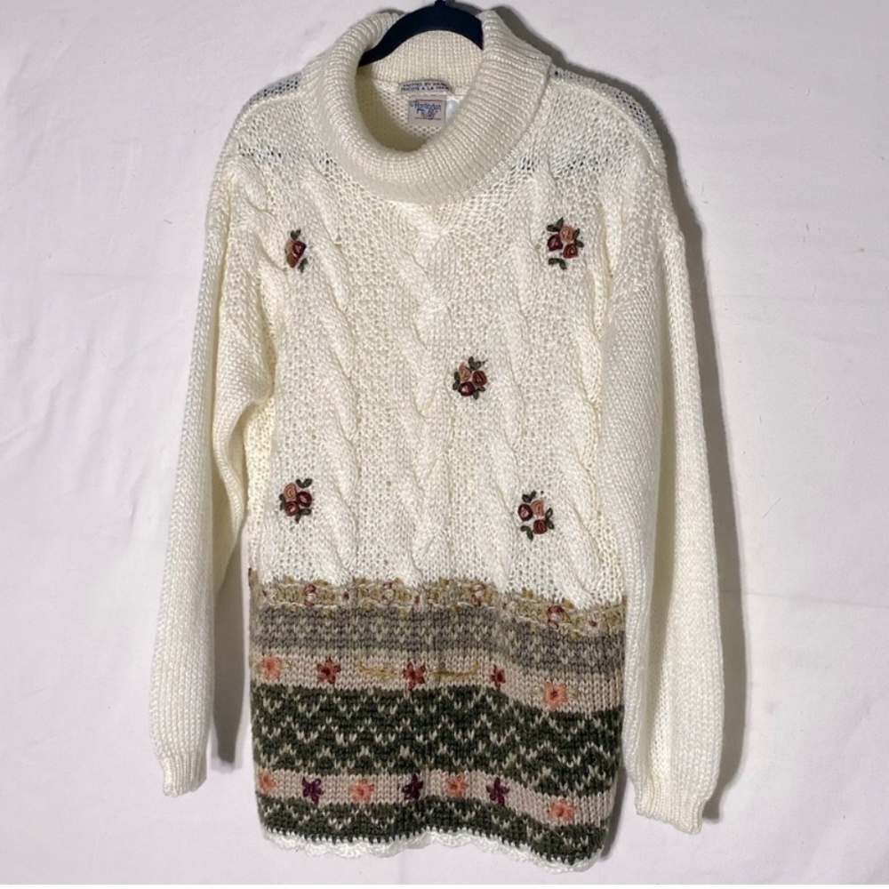 Vintage Huntington Ridge Hand Knit Turtleneck Sweater M Cottagecore Grannycore